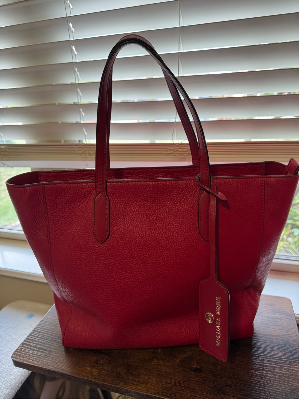 NWT MICHAEL Michael Kors Sinclair Large EW Grab Tote Leather Crimson Red